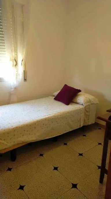 Precioso Piso De 3 Dormitorios, Cocina Y 1 Bano Competa Spain